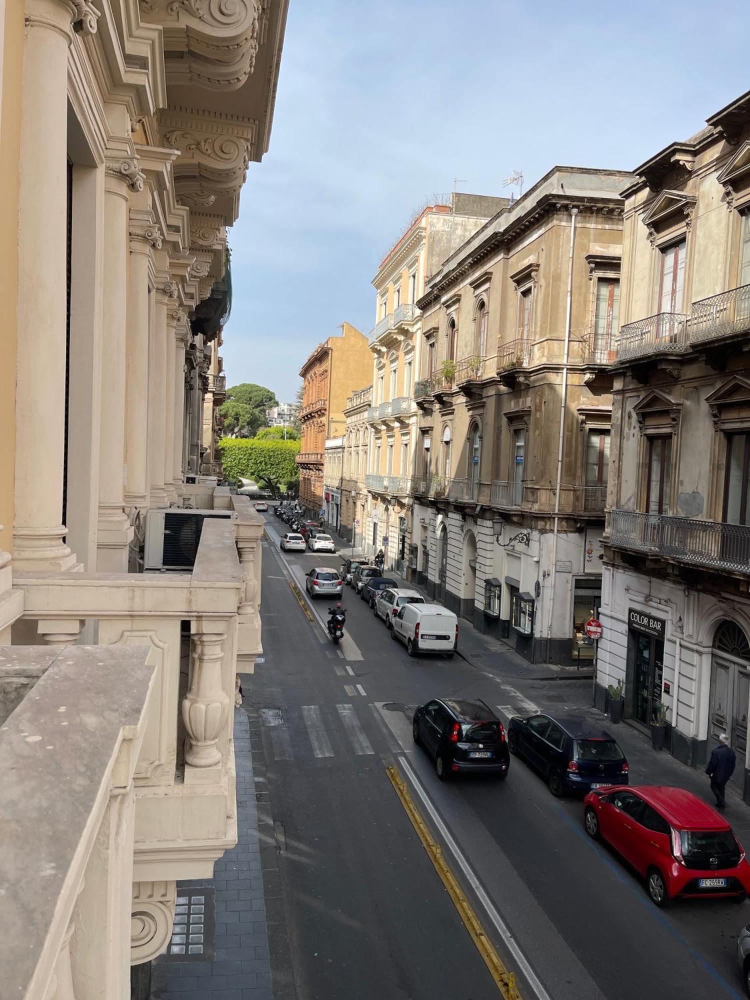 Hotel Umberto House CTA Exterior foto
